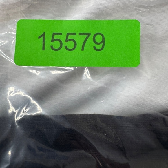 Tuff Athletics Women's Yoga Capri Leggings Patterned Black Athletic Pants Medium - Picture 12 of 12